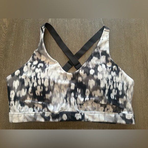 NWOT AERIE GREY AND WHITE 2 PIECE SET SKORT AND SPORTS BRA - Size XL SKU:588 - Picture 6 of 9
